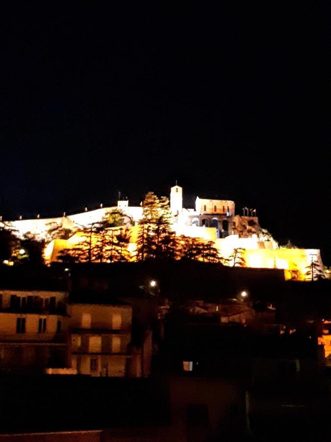 Les Mirabelles Chambres D'Hotes Sisteron Exterior foto