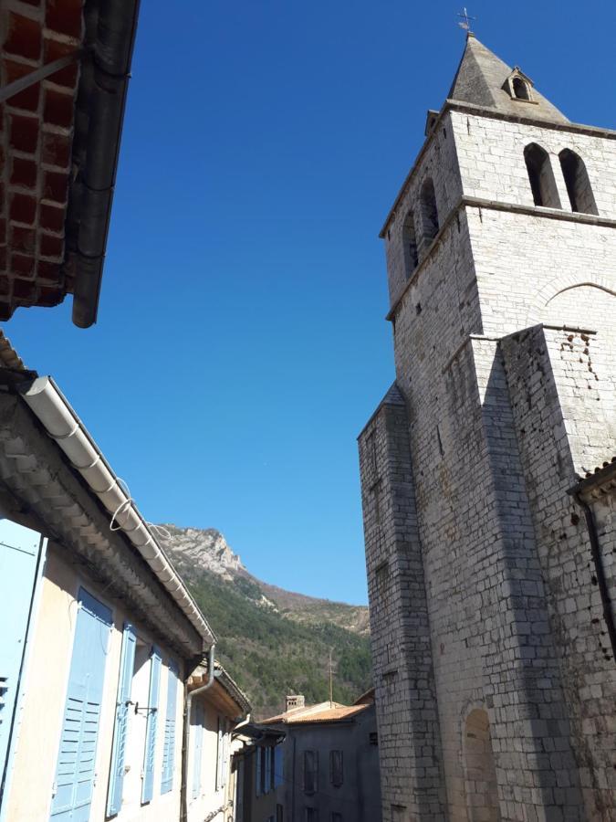 Les Mirabelles Chambres D'Hotes Sisteron Exterior foto